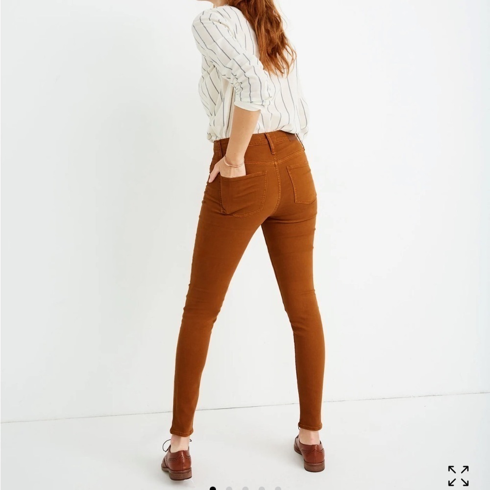 Madewell 9" Mid-Rise Skinny Jeans Garment-Dyed Button-Front Edition Burnt Sienna - Picture 3 of 10